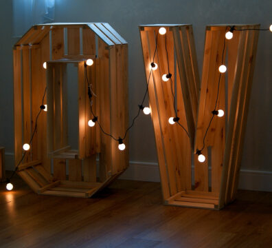 love drewniany na wesele